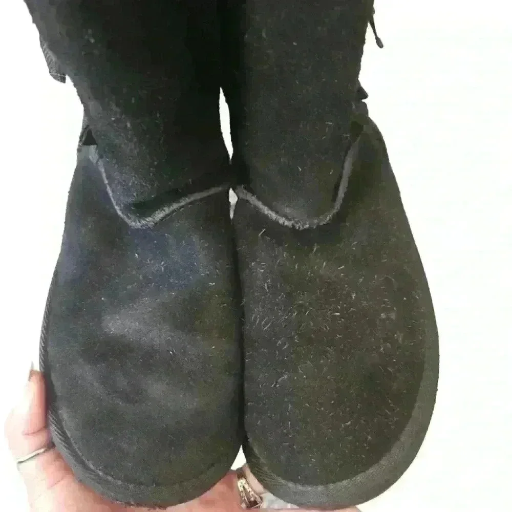 Koolaburra By Ugg Big Girls Black Victoria Faux Shearling Lined Short Boot 2
